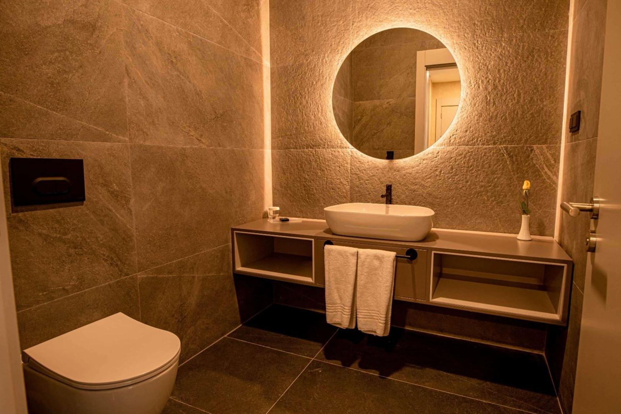 Hotel Ramada By Wyndham Diyarbakır Exterior foto