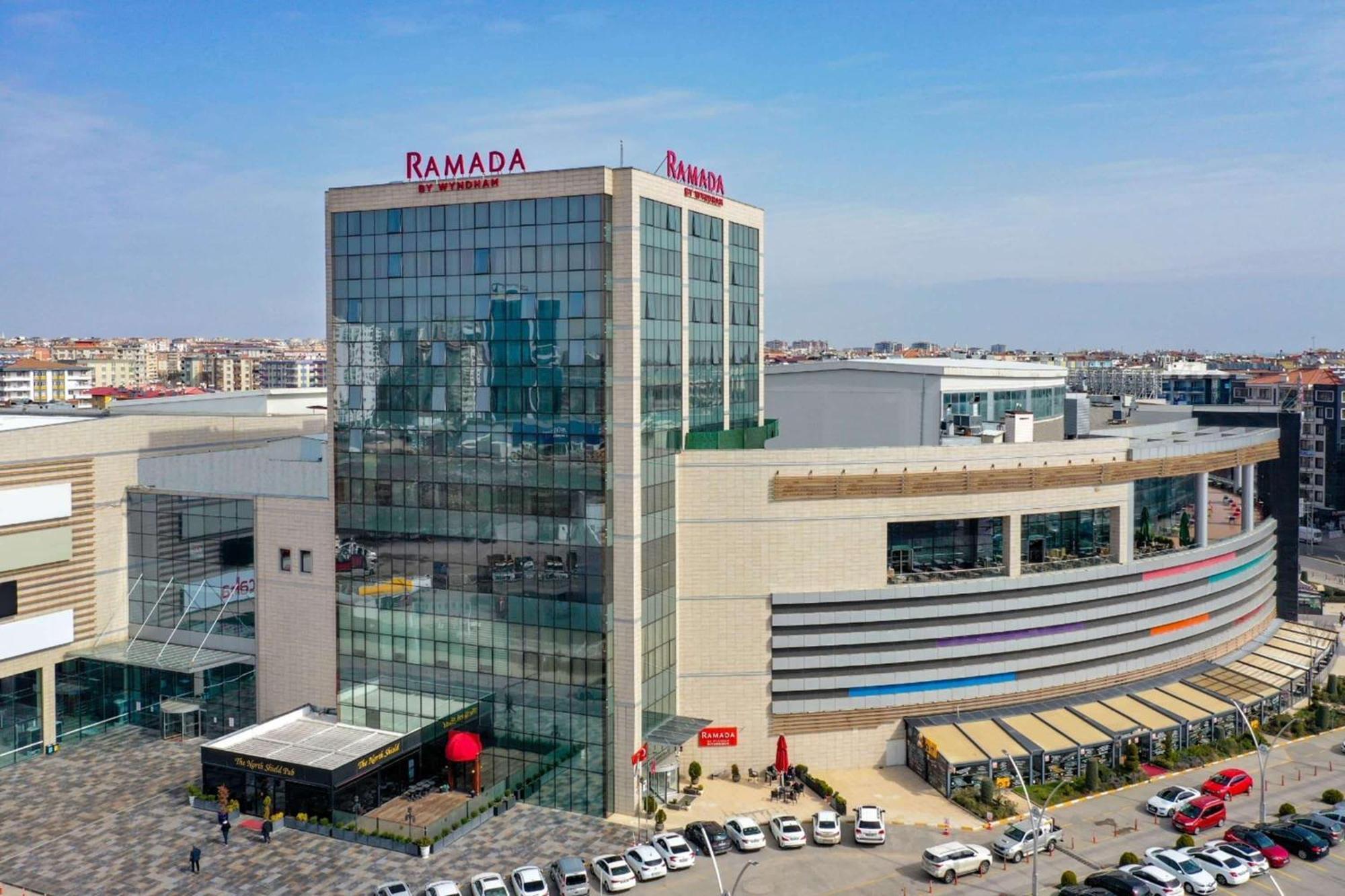 Hotel Ramada By Wyndham Diyarbakır Exterior foto